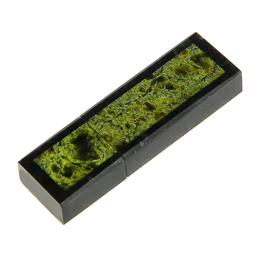 Флешка Каменная Змеевик Serpentine Stone D G227 зеленая 16 Гб - фото 1