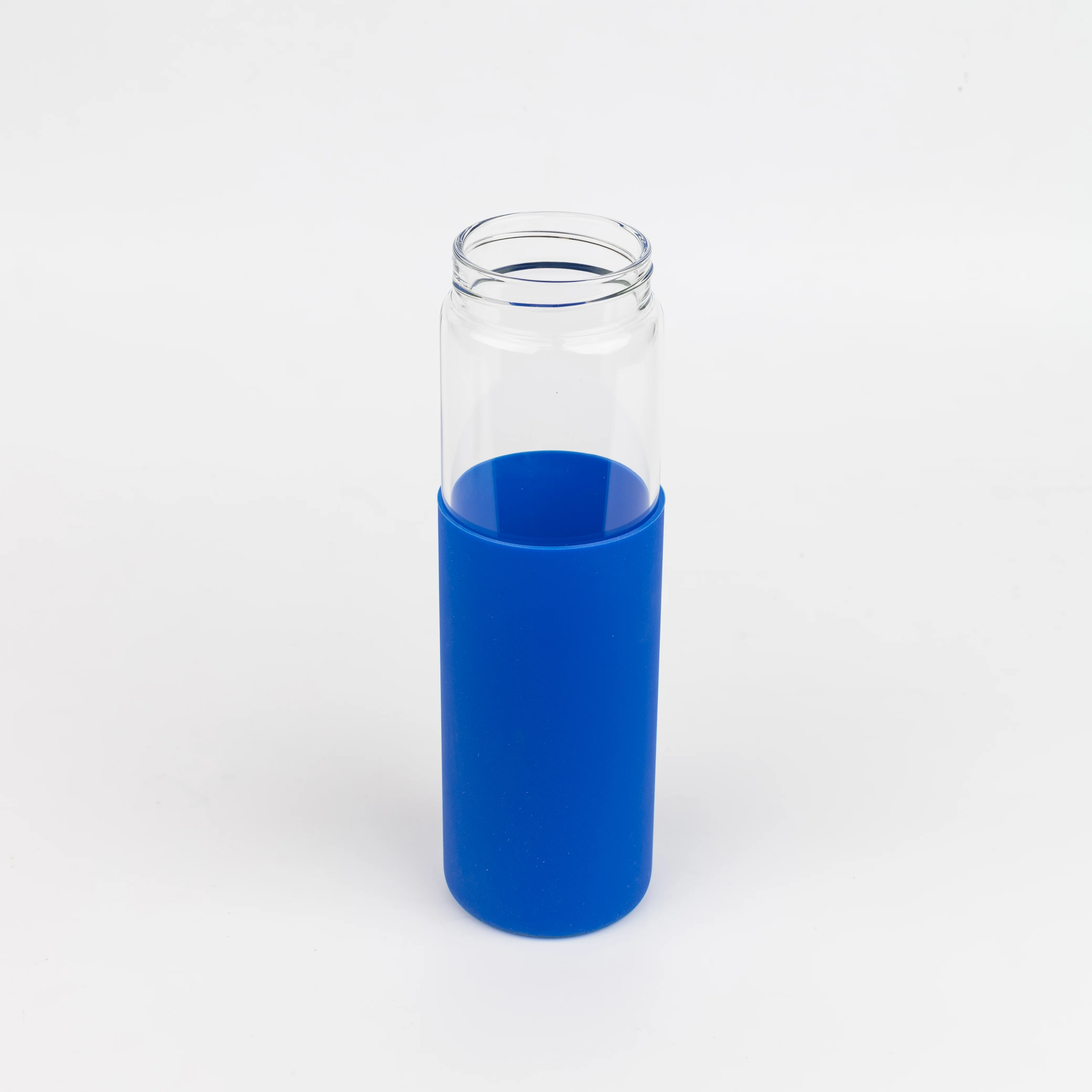 Бутылка стеклянная с силиконовой манжетой и бамбуковой крышкой Glass синяя 500 мл - фото 3