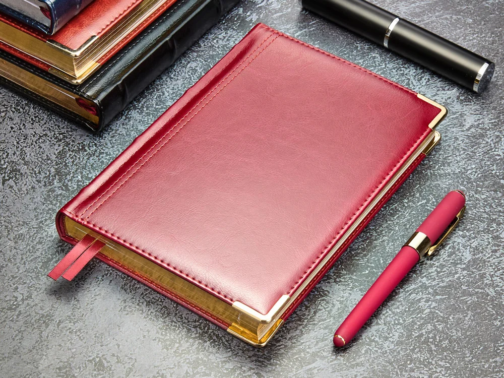 Ежедневник полудатированный А5 «Boss», бордовый, A5 - фото 13