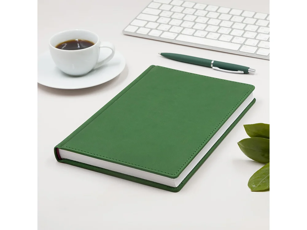 Ежедневник А5 датированный Velvet на 2026 год зеленый - фото 3