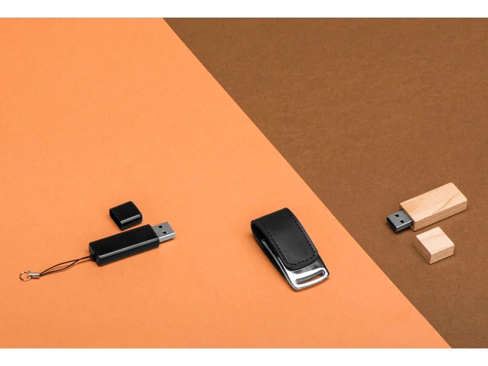USB-флешка на 16 Гб Vigo с магнитным замком черный/серебристый 16Gb - фото 4
